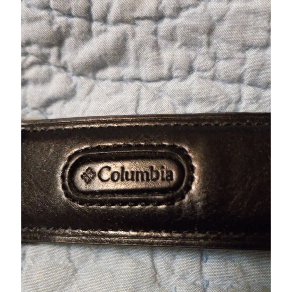 Men's Black COLUMBIA Belt with Silver Tone Buckle Size 34 NEW